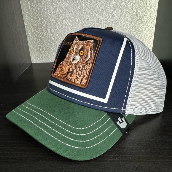 Goorin Bros Trucker Fresh Friday Drop
"Superb Owl Party" Superb Owl SOLD OUT - Picture 2 of 6